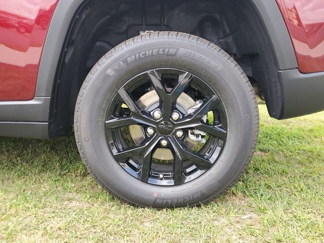 2026 Jeep Grand Cherokee GRAND CHEROKEE LAREDO ALTITUDE 4X2