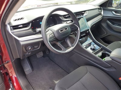 2024 Jeep Grand Cherokee L Laredo 4x4