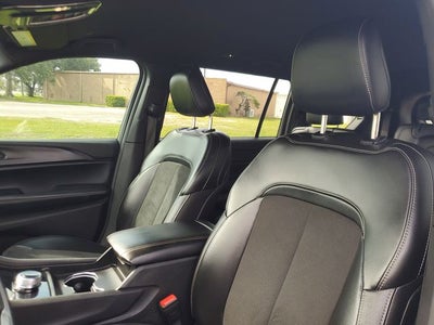 2023 Jeep Grand Cherokee L Altitude 4x4