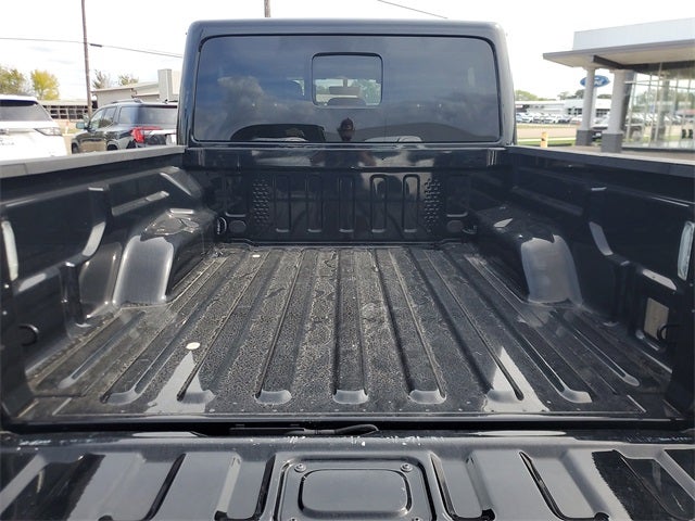 2022 Jeep Gladiator Overland 4x4