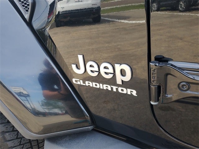 2022 Jeep Gladiator Overland 4x4