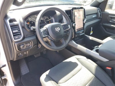 2025 RAM Ram 1500 RAM 1500 BIG HORN CREW CAB 4X2 5'7' BOX