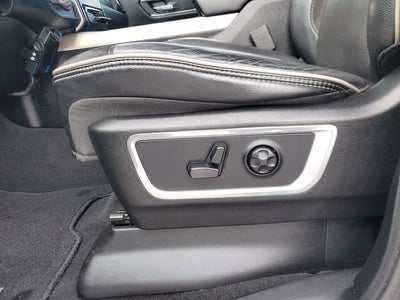 2019 RAM 1500 Laramie Crew Cab 4x2 5'7' Box