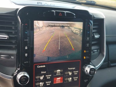 2019 RAM 1500 Laramie Crew Cab 4x2 5'7' Box