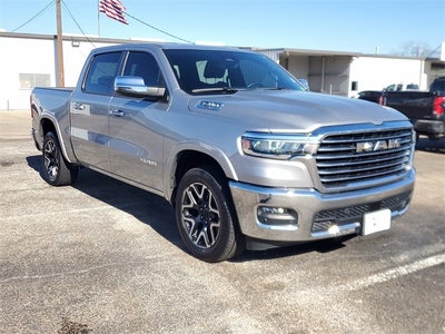 2025 RAM 1500 Laramie Crew Cab 4x4 5'7' Box