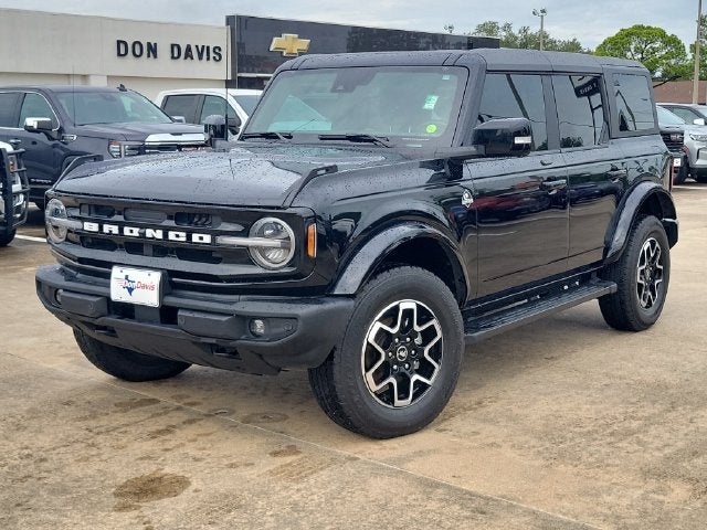 2024 Ford Bronco Outer Banks