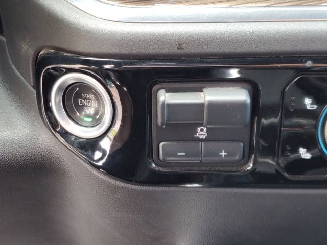 2024 Chevrolet Silverado 2500HD 4WD Crew Cab Standard Bed LT