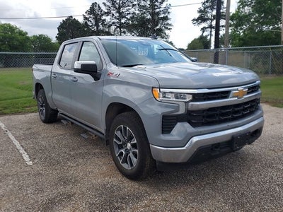 2024 Chevrolet Silverado 1500 4WD Crew Cab Short Bed LT