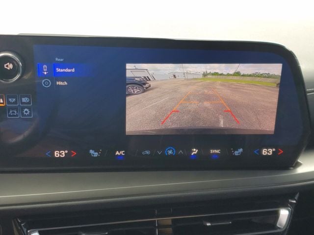 2025 Chevrolet Traverse FWD LT