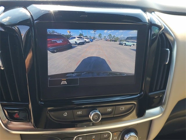 2024 Chevrolet Traverse Limited FWD LT Leather