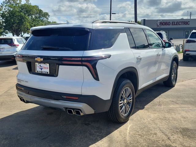 2026 Chevrolet Traverse AWD LT