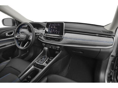 2022 Jeep Compass Altitude FWD