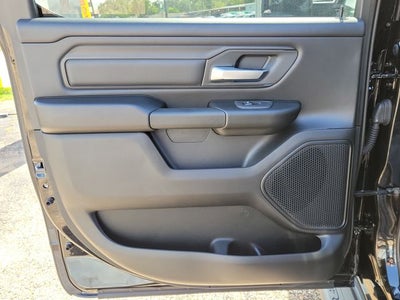 2026 RAM 1500 RAM 1500 EXPRESS CREW CAB 4X4 5'7' BOX