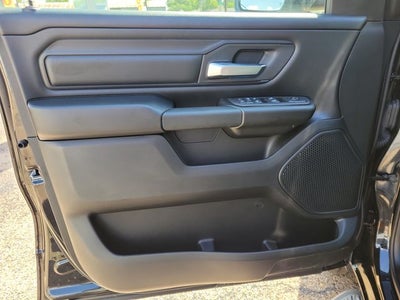 2026 RAM 1500 RAM 1500 EXPRESS CREW CAB 4X4 5'7' BOX