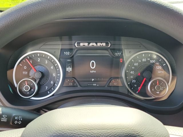 2026 RAM 1500 RAM 1500 EXPRESS CREW CAB 4X4 5'7' BOX