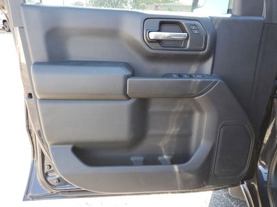 2023 Chevrolet Silverado 1500 2WD Crew Cab Short Bed Custom