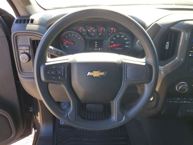 2023 Chevrolet Silverado 1500 2WD Crew Cab Short Bed Custom