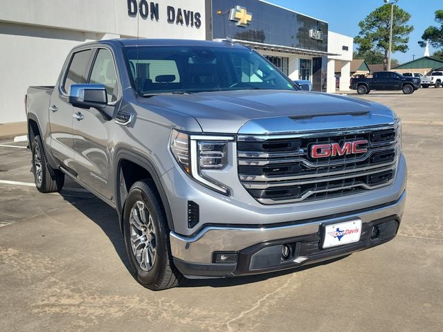 2026 GMC Sierra 1500 Crew Cab, Short Bed, SLT, RWD