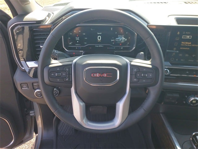 2023 GMC Sierra 1500 4WD Crew Cab Short Box Elevation with 3SB