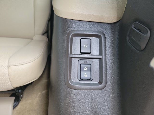 2010 Toyota Sequoia Platinum 5.7L V8