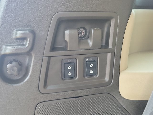 2010 Toyota Sequoia Platinum 5.7L V8