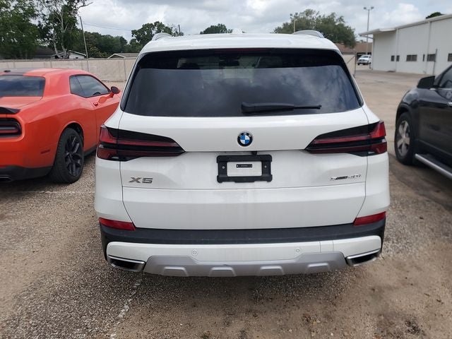 2026 BMW X5 sDrive40i