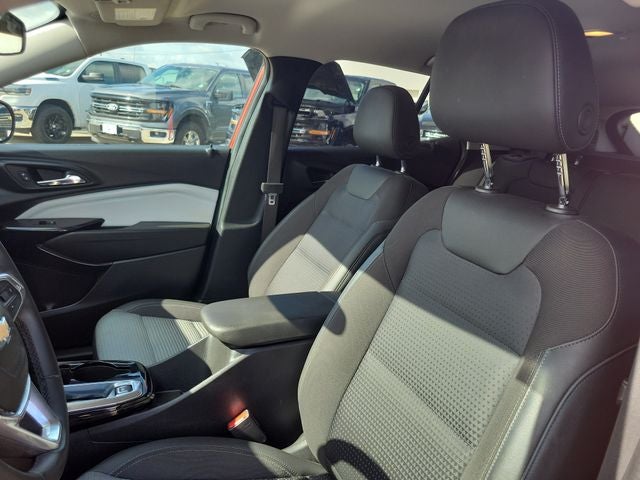 2024 Chevrolet Trax FWD LT